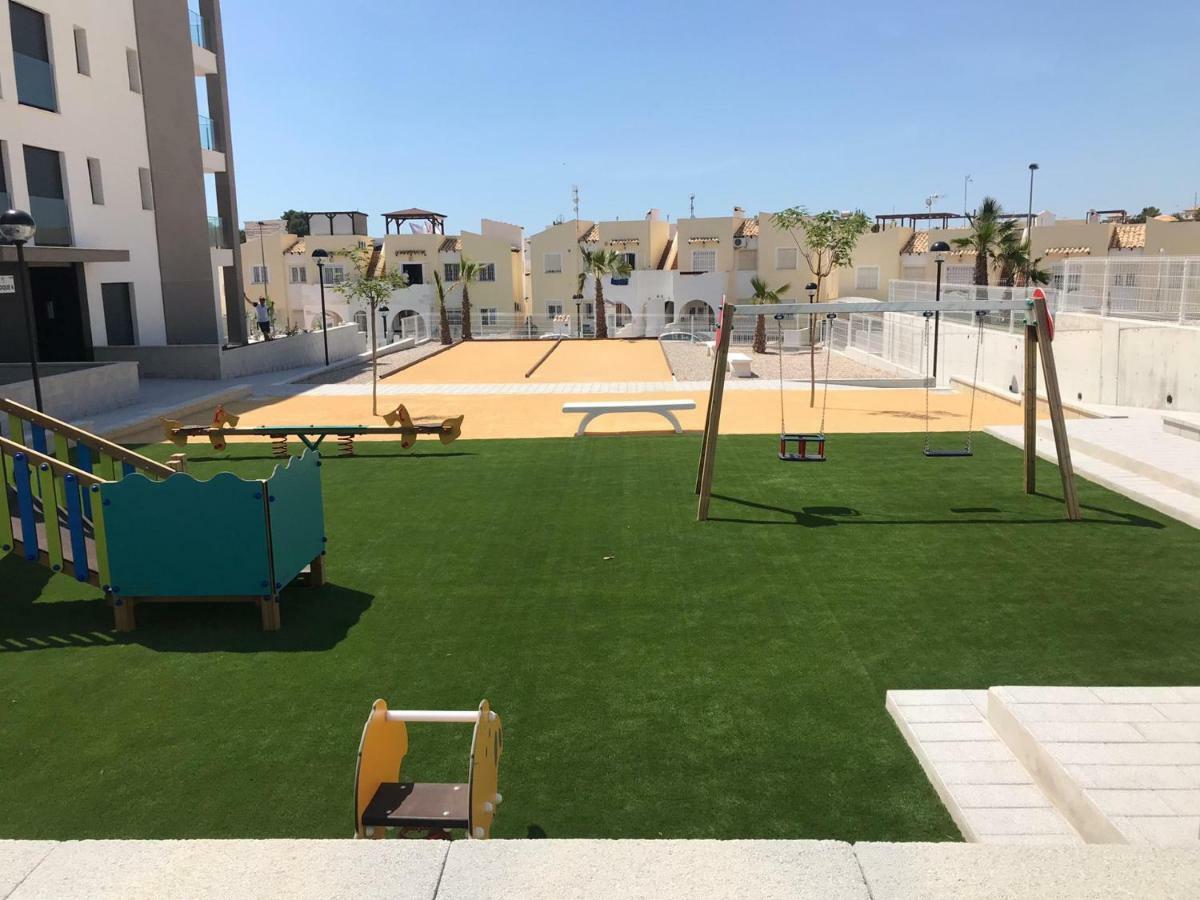 Bel Appartement A Moins D 1Km Du Golf Villamartin โอริอุเอลา ภายนอก รูปภาพ